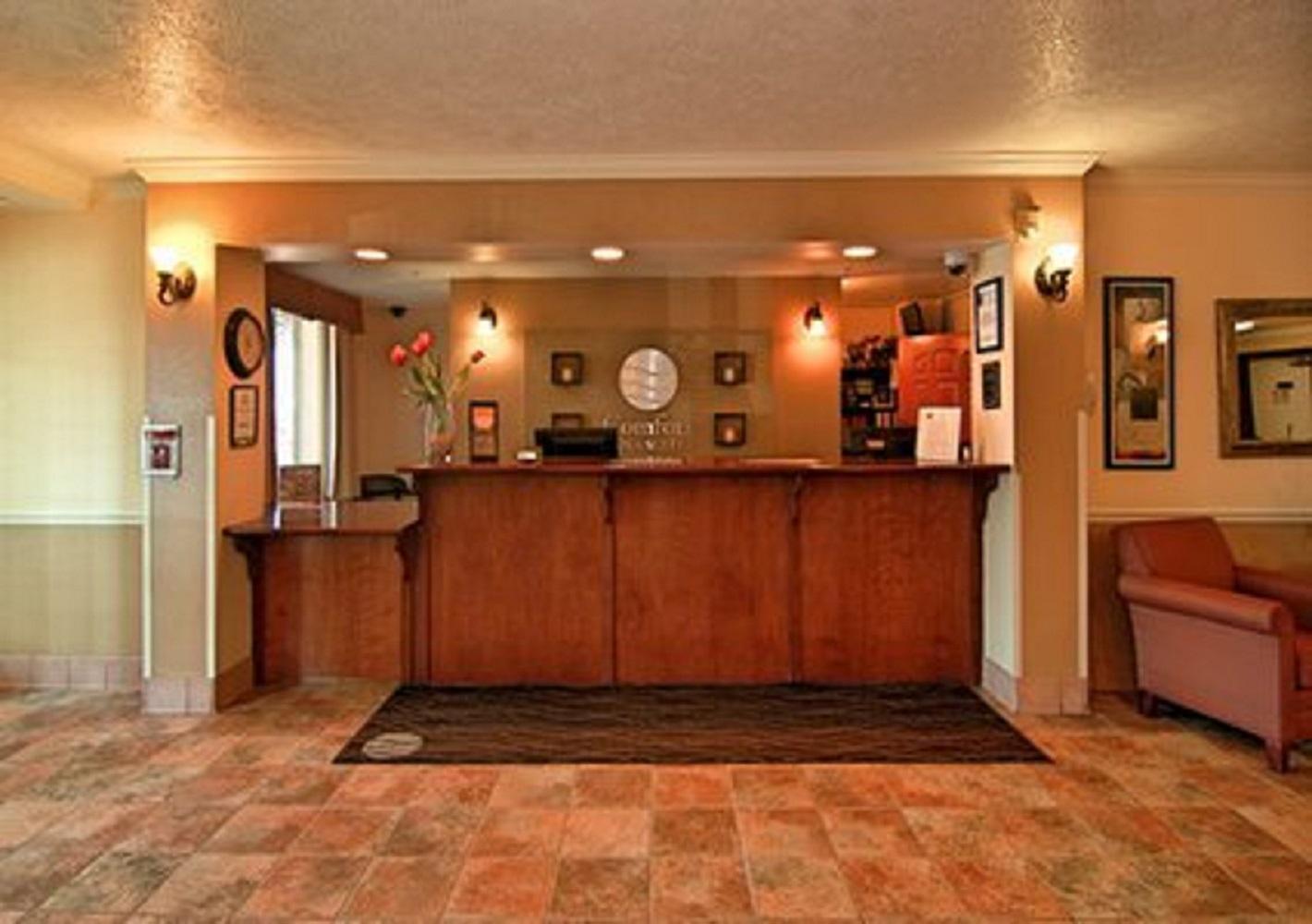 Best Western Visalia Hotel Екстериор снимка