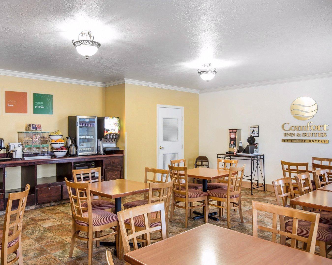 Best Western Visalia Hotel Екстериор снимка