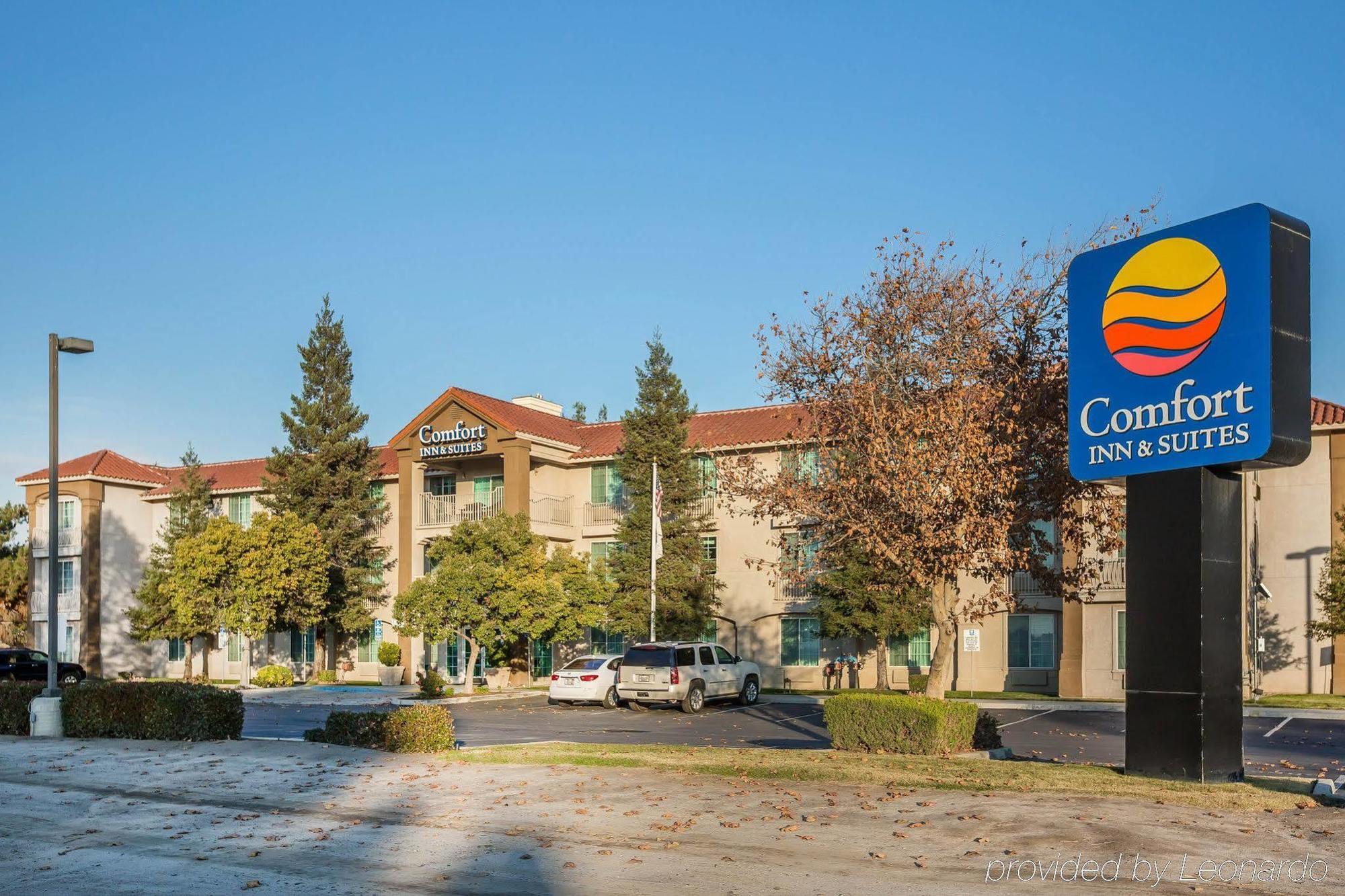 Best Western Visalia Hotel Екстериор снимка